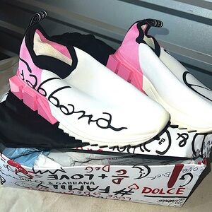 Dolce and Gabbana easy wear